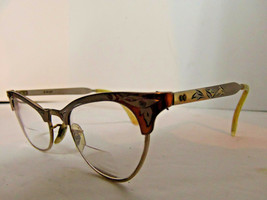 Vintage 4 Alum Cat&#39;s Eye Bifocal BX2 Etched Eyeglasses Glasses Frame in Case - £39.43 GBP