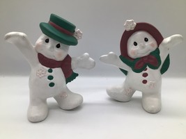 Vintage Snowman Figurine Pair Christmas Holiday Decor 7&quot; MB 1997 - $454.54 MXN