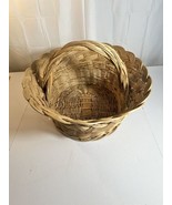 Vintage Wicker Woven Basket with Handle Carrying Basket - $14.03