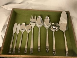 Vintage MCM Carlyle Cameo Stainless Steel Flatware 70pc Set &amp; Storage Box - £80.67 GBP
