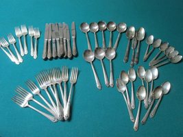 Edwards and Holmes SILVERPLATE Flatware 1937 Lovely Lady Designer: Edward J. Con - £148.05 GBP
