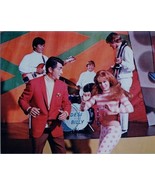 Dean Martin Ann-Margret dance to Dino Desi &amp; Billy band Murderer&#39;s Row 8x10 - $242.83 MXN