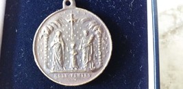 Vintage 2 Medals LOT - $1,311.47 MXN