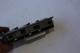 2002-2005 BMW 745i FRONT LEFT WINDOW & SUN SHADE POSITION SWITCH SELECTOR K5042 image 2