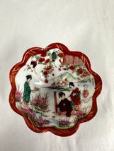 Japanese China Antiques Bowls Set of 6 Scalloped Edge Small Tri-legged - $49.51