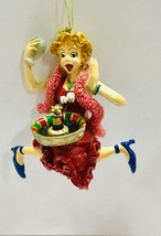 Resin ornament Christmas lady roulette 4” x 3 1/2”  11513 - $189.53 MXN