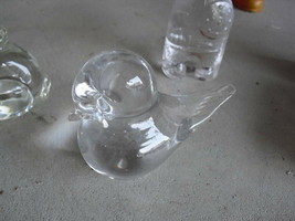 Heavy Antique Glass Duck Paperweight Figurine - £19.09 GBP