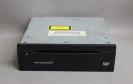 04 05 2006 MERCEDES S500 SCLASS CCLASS CD UNIT NAVIGATION DRIVE 2208703589002 - $116.99
