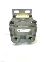 Genuine OEM Bendix K049179 Air Brake Valve With Bracket 0574960 - £58.39 GBP