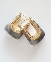 Exquisite U-Shaped Hoop Earrings Vintage Style Resin Clasp Closure - $17.81