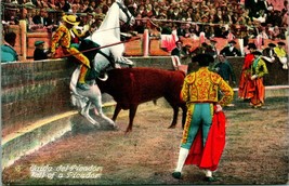 Vtg Postcard 1950s Mexico Fall of a Picador - Bullfight Scene - Unused - £9.33 GBP