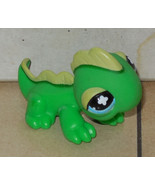 Hasbro LITTLEST PET SHOP LPS #651 Iguana Green with Blue Flower Eyes - $15.07