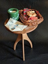 2009 Byers Choice Round Side Table With Candy Gingerbread Man Mug Letter... - $46.55