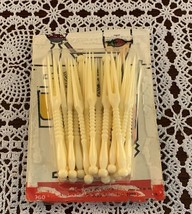 Aluminum Houseware Set Of 23 Vintage Plastic Cocktail Forks New Open Pac... - $7.99