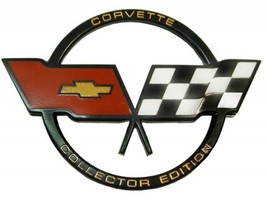 1982 Corvette Emblem Fuel Door Cross Flag Collector&#39;s Edition GM Restoration - £126.43 GBP