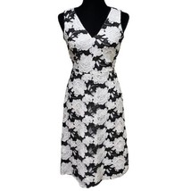 Karl Lagerfeld Flower Pattern A-Line Sleeveless V-Neck Dress Size 0 - £11.91 GBP