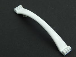 ONE SINGLE New Belwith 914461-W White Metal Scrolling Drawer Handle Pull 4.5&quot; - £3.70 GBP