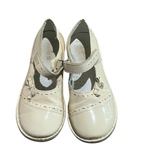 Vintage Ivory Patent Leather Mary Jane Shoes Size 32/1Y By Aster - $24.00