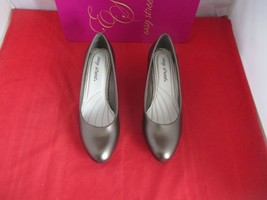 EASY STREET Fabulous Pumps - Pewter - US Size 7 1/2  -  #647 - £17.52 GBP
