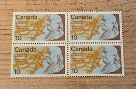 CANADA Stamp #691 1976 10¢, US Bicentennial Benjamin Franklin Block of 4... - $1.92