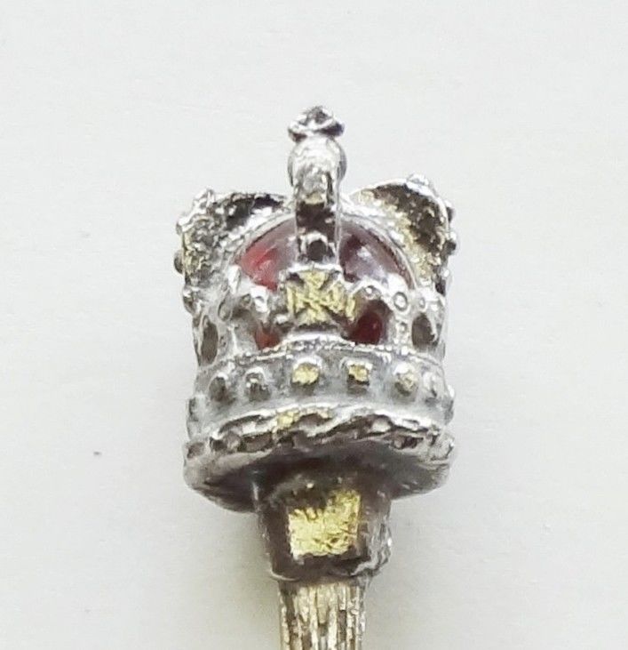 Collector Souvenir Spoon Great Britain UK England London Royal Crown Faux Gem 3D - $16.99