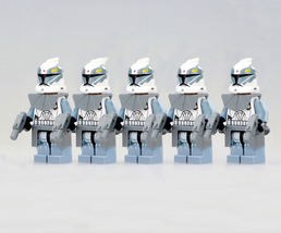 Star Wars Wolf Pack Clone Troopers 5 Minifigure Bricks Toys - £8.23 GBP+