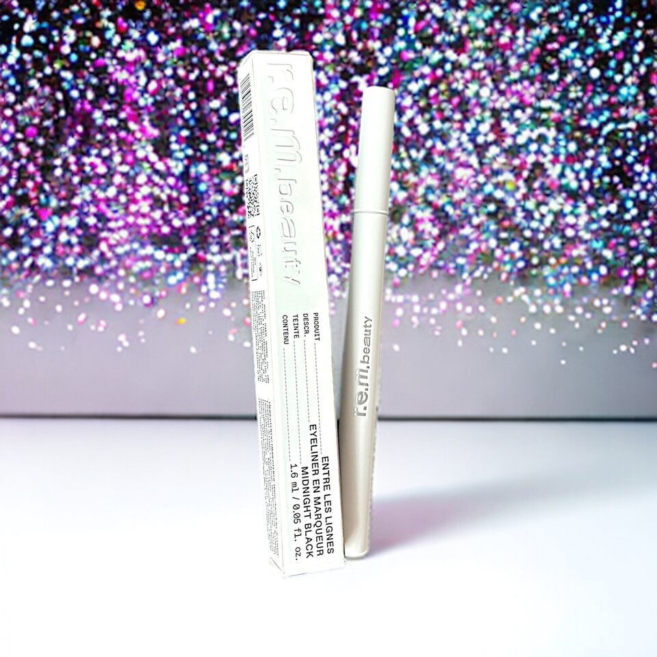 at the borderline eyeliner marker [midnight black]