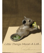 Ron Hevener Mouse and Cheese Figurine Miniature - $475.17 MXN