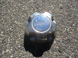 One 1998 to 2003 Ford Explorer Crown Victoria centercap hubcap YL24-1A09... - $18.50