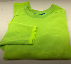 Athleta Turbo Seamless Crewneck Shirt Size XL Bright Neon High Visibility - $26.14