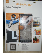 Fiskars Crafts Rotary Sewing Cutting Set (3 Piece), Grey - £37.10 GBP