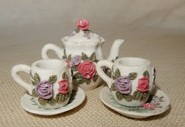 Adorable vintage miniature pottery child&#39;s tea set with garden roses design - £12.06 GBP