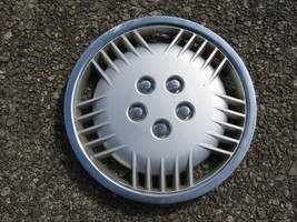 One factory 1989 1990 Dodge Spirit deluxe 14 inch wheel cover hubcap - $18.50