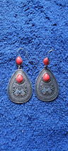 New Pierced Earrings Dangle Red &quot;Stone&quot; &quot;Silver Tone&quot; Dressy Classy Collectible - £11.98 GBP
