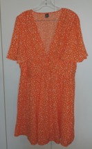SHEIN CURVE LADIES ORANGE/WHITE THIN SS DRESS-2XL-SHORT-NWOT-100% POLYESTER - $9.99