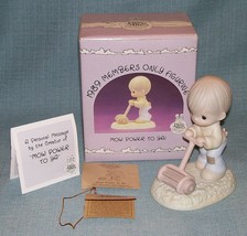 Precious Moments MOW POWER TO YA!  1989 Collectors Club Edition PM-892 with Box - £4.75 GBP