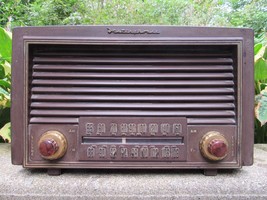 Vintage Tube Radio Westinghouse Bakelite AM/FM H-307T7 Tested &amp; No Cracks - £73.94 GBP
