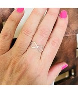 Sterling Silver Handmade Infinity Band Ring Sz 9 - $89.94