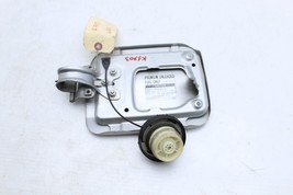 02-03 SUBARU IMPREZA WRX SEDAN GAS FUEL DOOR LID CAP SILVER K1903 image 7