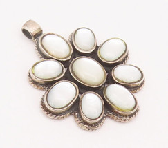 925 Sterling Silver Vintage Pendant Oval Cut Mother Of Pearls Flower  PT... - $85.25