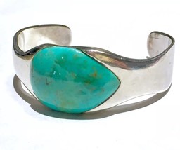 Solid Sterling 925 Silver and Turquoise cabochon Unisex Bracelet - £328.05 GBP