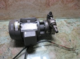 TOSHIBA WORLD ENERGY OIL MOTOR PUMP 71-3343 0.75KW NIKUNI 25ULD07 CITIZE... - $9,022.50 MXN