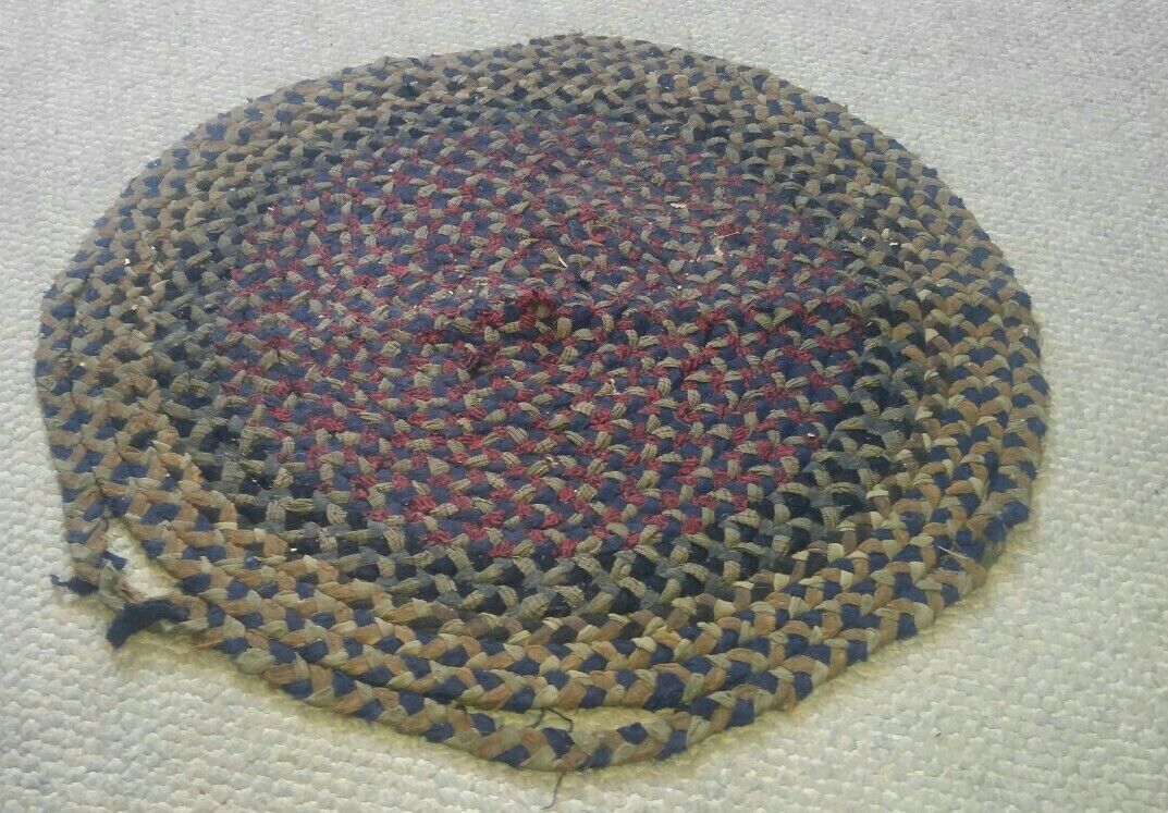 Vintage ROund Woven Fabric Area Throw Rug Rag 25&quot; - $24.99
