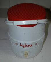Vintage Igloo 2 Gallon Red &amp; White Water Cooler Jug Spout Houston Texas Handle - £23.96 GBP