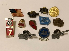 Vtg Lapel Pin Misc. Lot Snoopy Uaw Statue Of Liberty American Flag Hot Pepper - £15.74 GBP