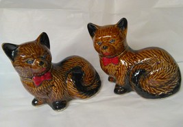 Ceramic porcelain cats handcrafted Brazil collectibles blue eyes red bow... - £28.21 GBP