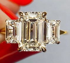 Three Stone Emerald Cut Ring In Vintage Wedding Ring, Promise Ring Gift For Her - £96.21 GBP