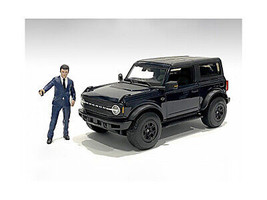 The Dealership Male Salesperson Figurine for 1/24 Scale Models American ... - £14.62 GBP