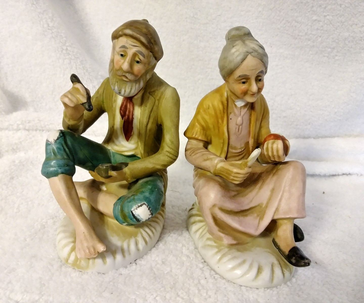 VNT Grandma and Grampa Ceramic Statues Old Time Hobbies Grandparents Handpainted - $45.00
