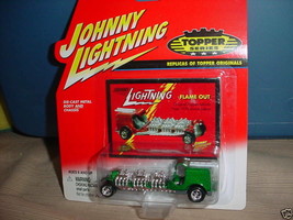 JOHNNY LIGHTNING TOPPER SERIES FLAME OUT GREEN MIP FREE USA SHIPPING - $11.29